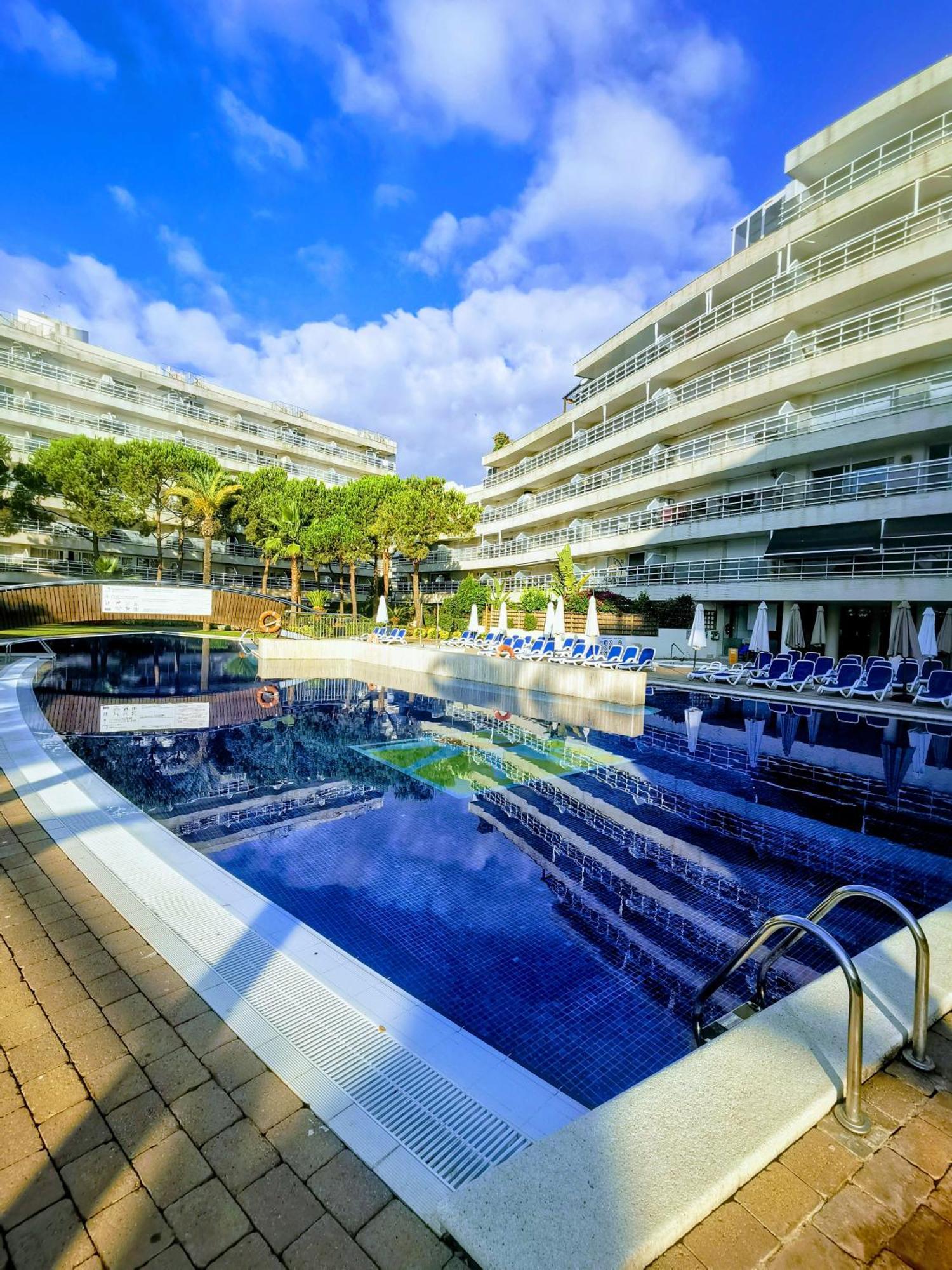 Seafront Apartment In Blanes Exterior foto